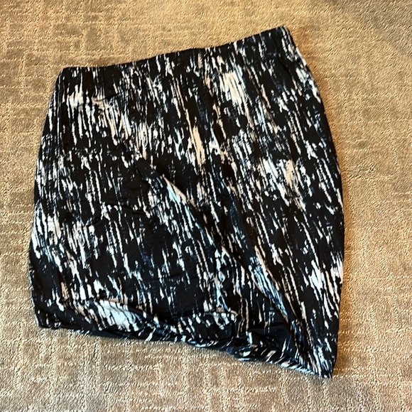 Theory Asymmetrical Tube Top - Picture 1 of 4